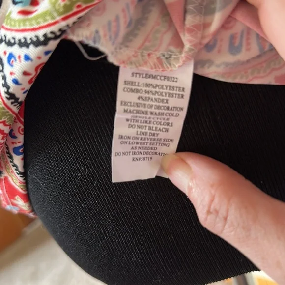 EUC keyhole blouse - Picture 5 of 5